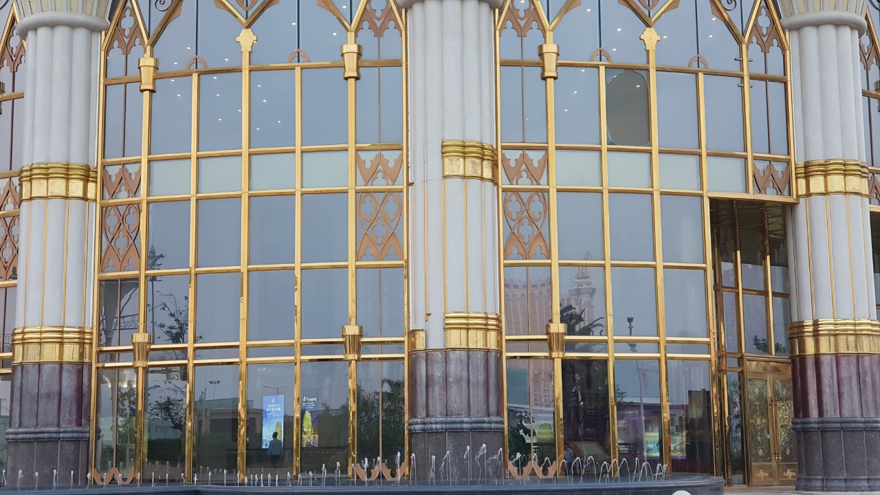 CỬA INOX LUXURY